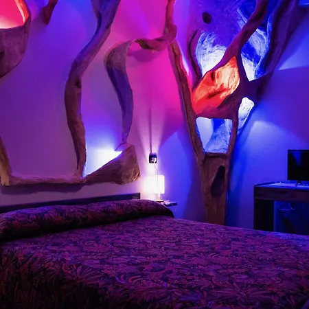 Hotel 1+1 Di C.costabile & F.lli 3*